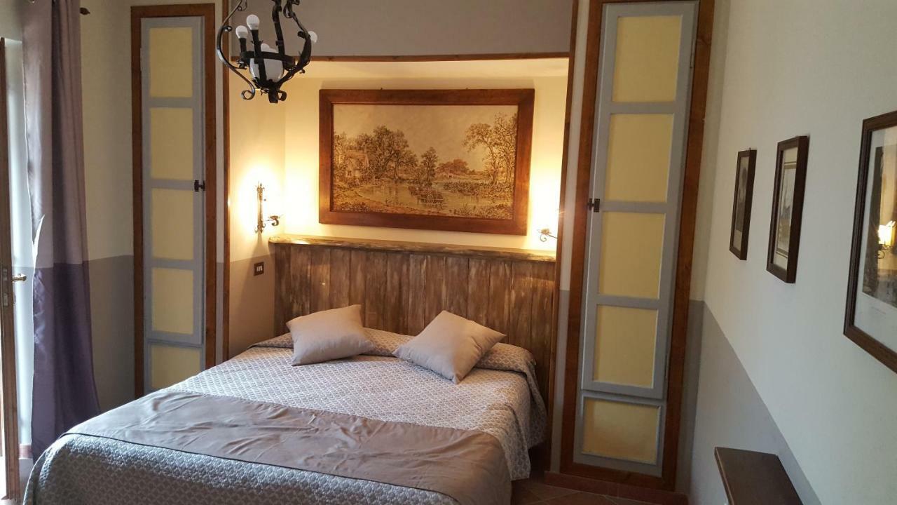 Agriturismo Countryhouse Le Giare Γκούμπιο Εξωτερικό φωτογραφία