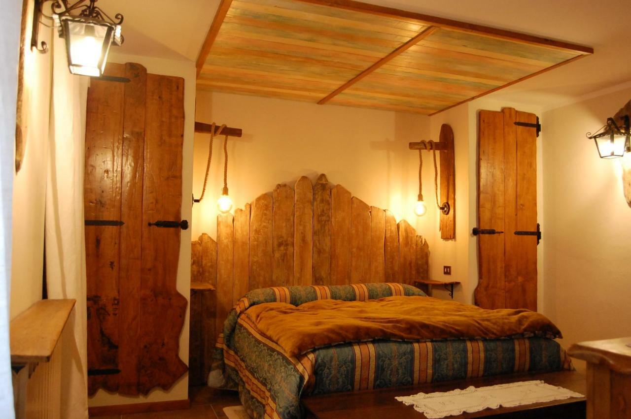Agriturismo Countryhouse Le Giare Γκούμπιο Εξωτερικό φωτογραφία
